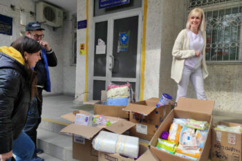 Übergabe der Hilfsgüter an das Krankenhaus für Frauenheilkunde & Geburtshilfe in Czernowitz - Ukrainehilfe | Köln