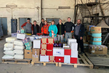 Hilfsgüter werden für den Weitertransport nach Kiew zwischengelagert - Ukrainehilfe | Köln