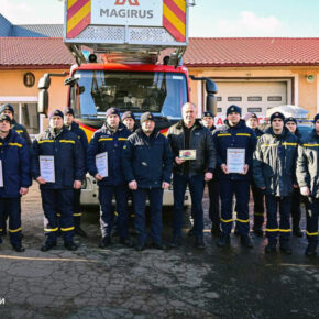 Große Materialspende der Feuerwehr Wesseling erreicht die ukrainischen Kollegen in Czernowitz - Ukrainehilfe | Köln