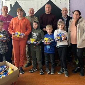 Ostergeschenke erreichen freudige Kinder in ukrainischen Waisenhäusern - Ukrainehilfe | Köln